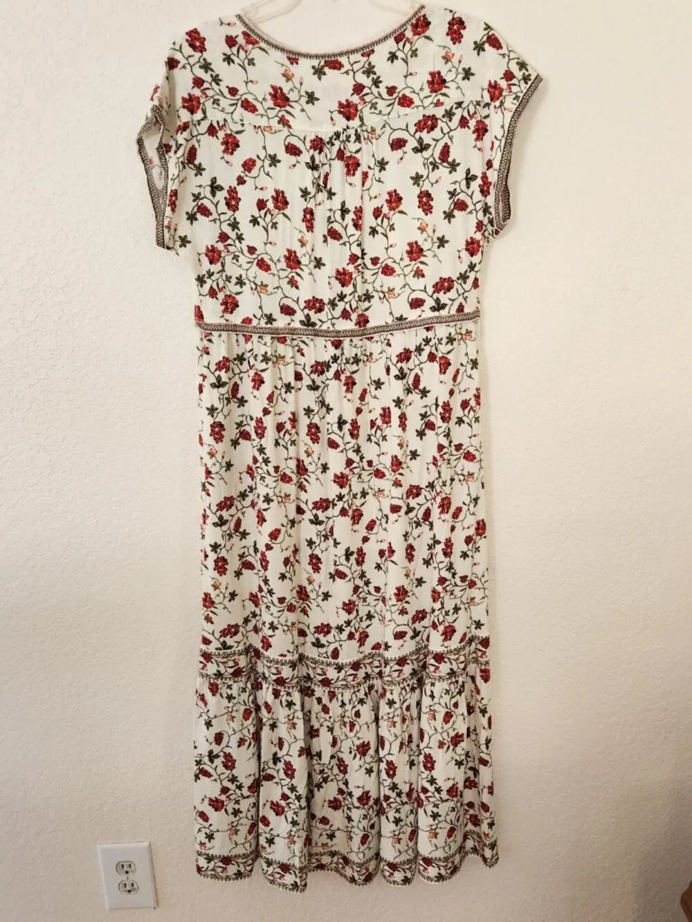 Max Studio Floral Maxi Dress - Picture 3 of 9
